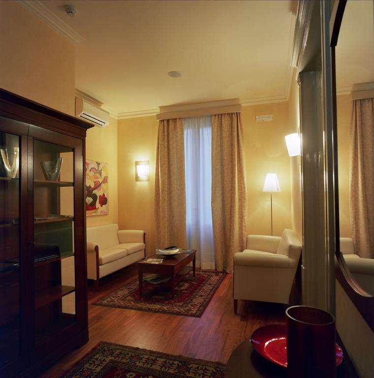 Hotel Agathae Катанія Ресторан фото